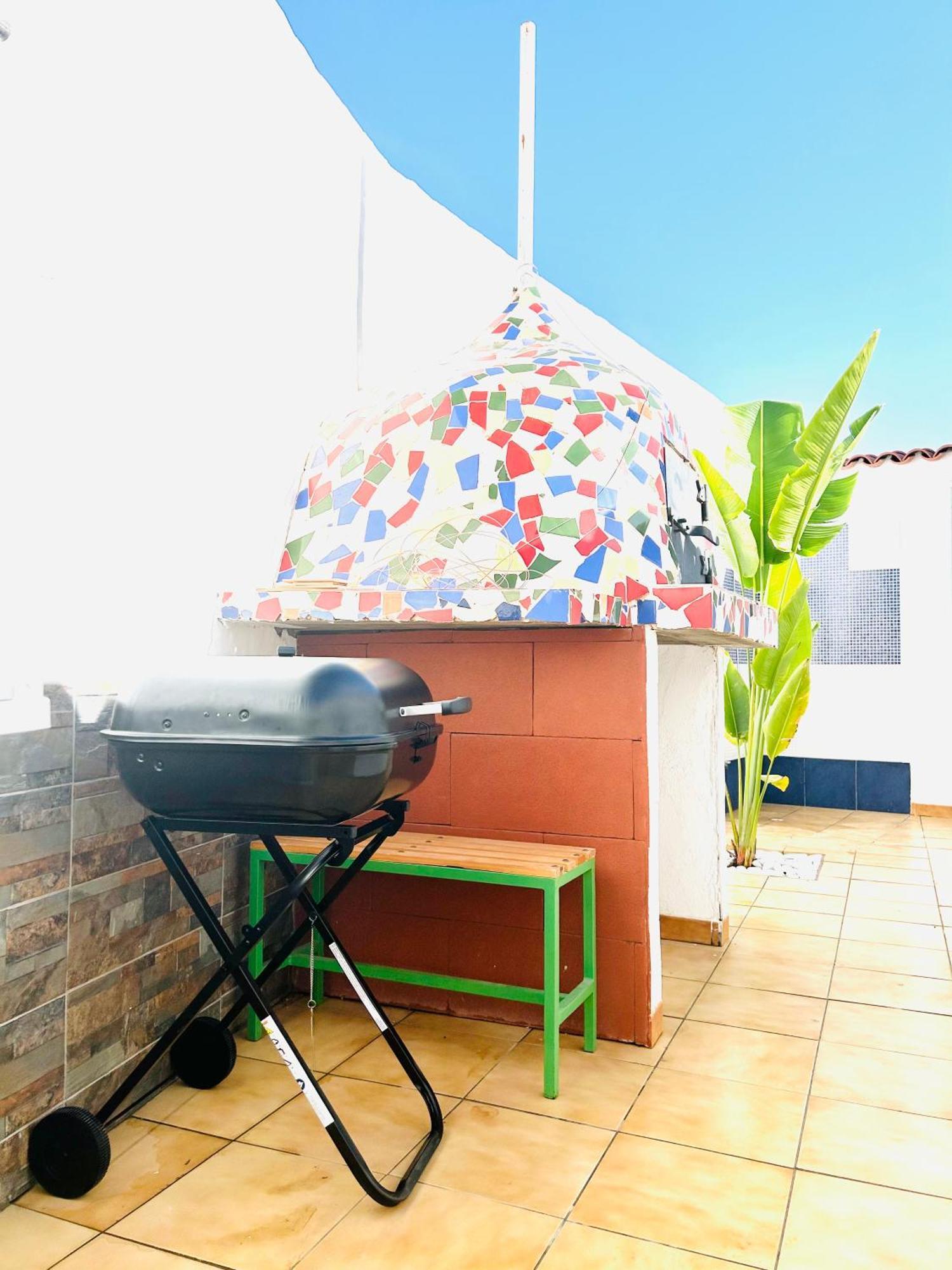 Oasis Beach Holiday Home With Jacuzzi Playa del Inglés Eksteriør bilde