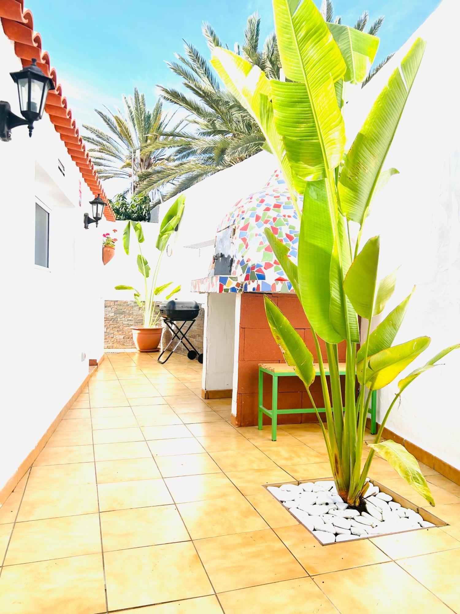 Oasis Beach Holiday Home With Jacuzzi Playa del Inglés Eksteriør bilde