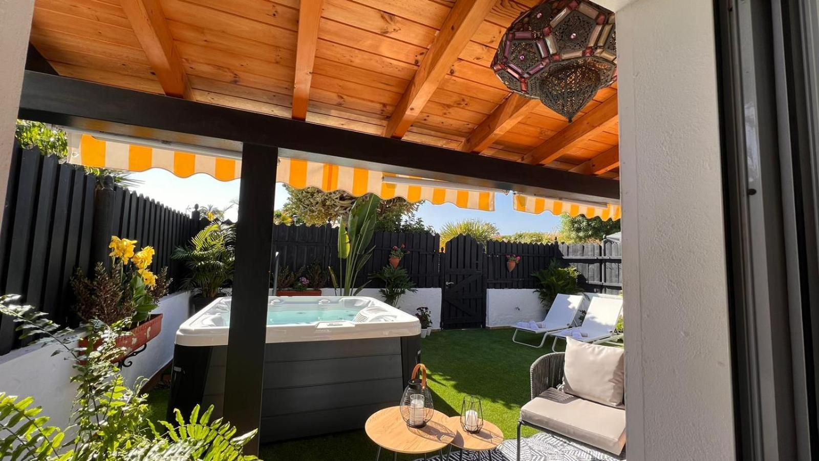 Oasis Beach Holiday Home With Jacuzzi Playa del Inglés Eksteriør bilde