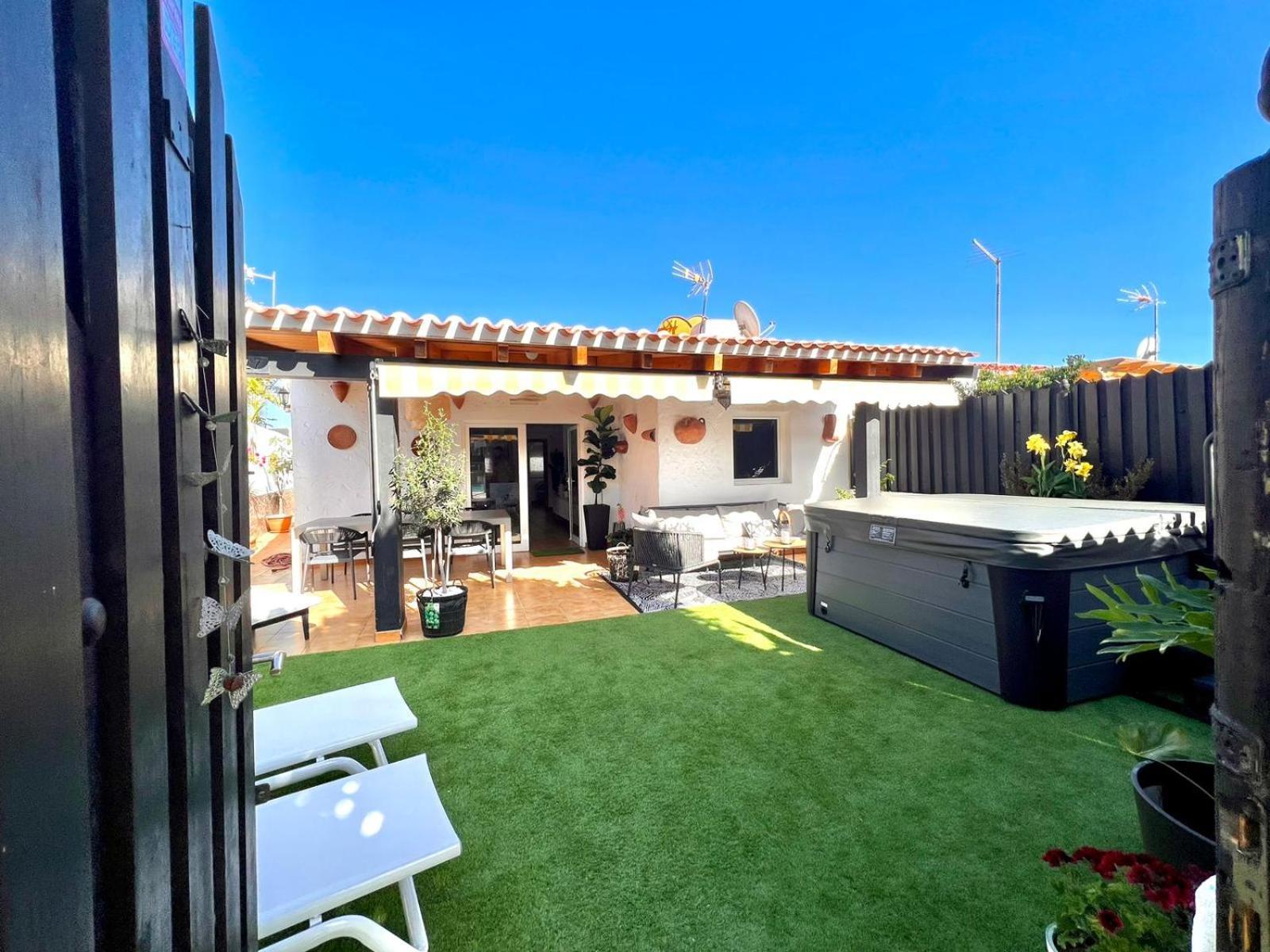 Oasis Beach Holiday Home With Jacuzzi Playa del Inglés Eksteriør bilde